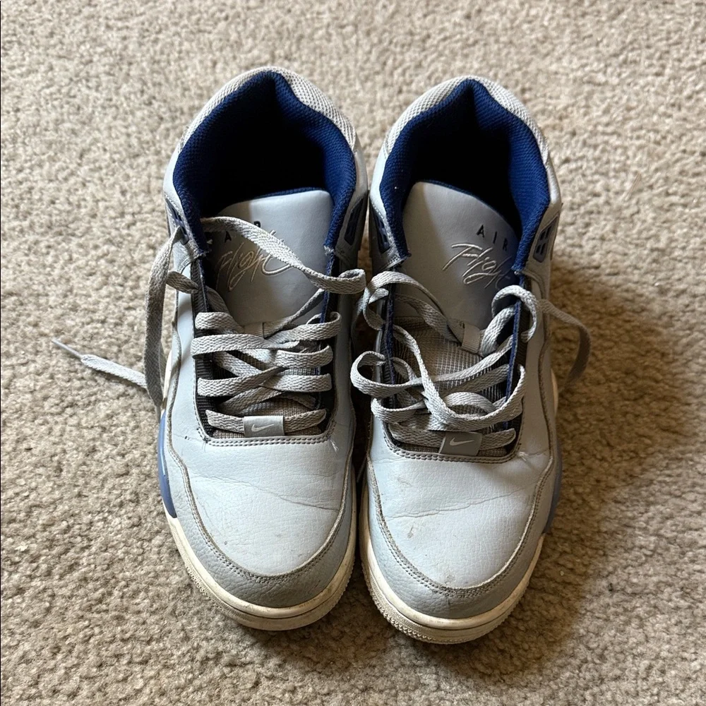 Nike Flight Legacy. 
